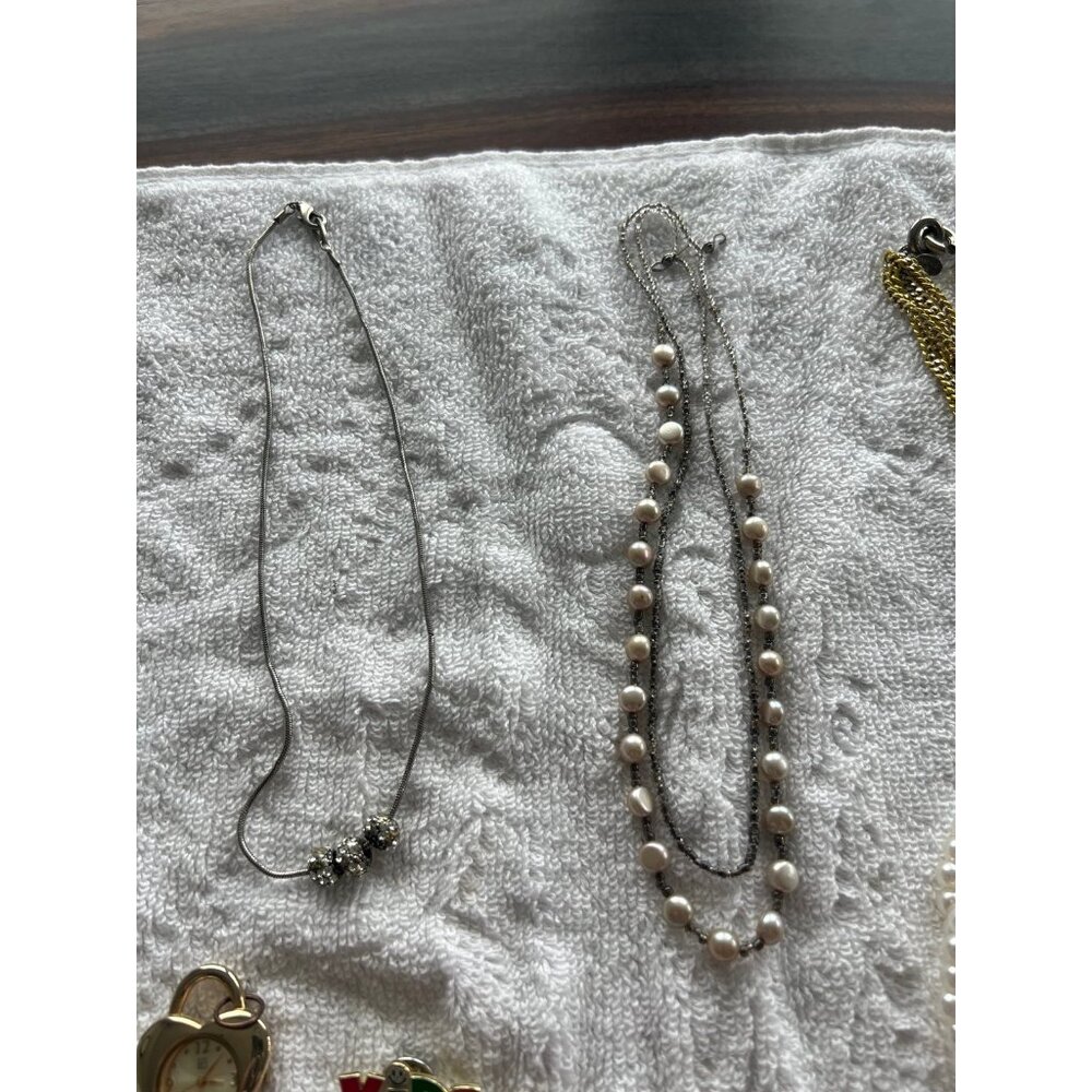 Jewelry Lot - Picture 4 of 6